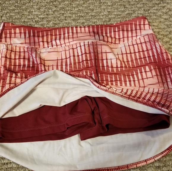 Nike running skirt - Picture 4 of 4